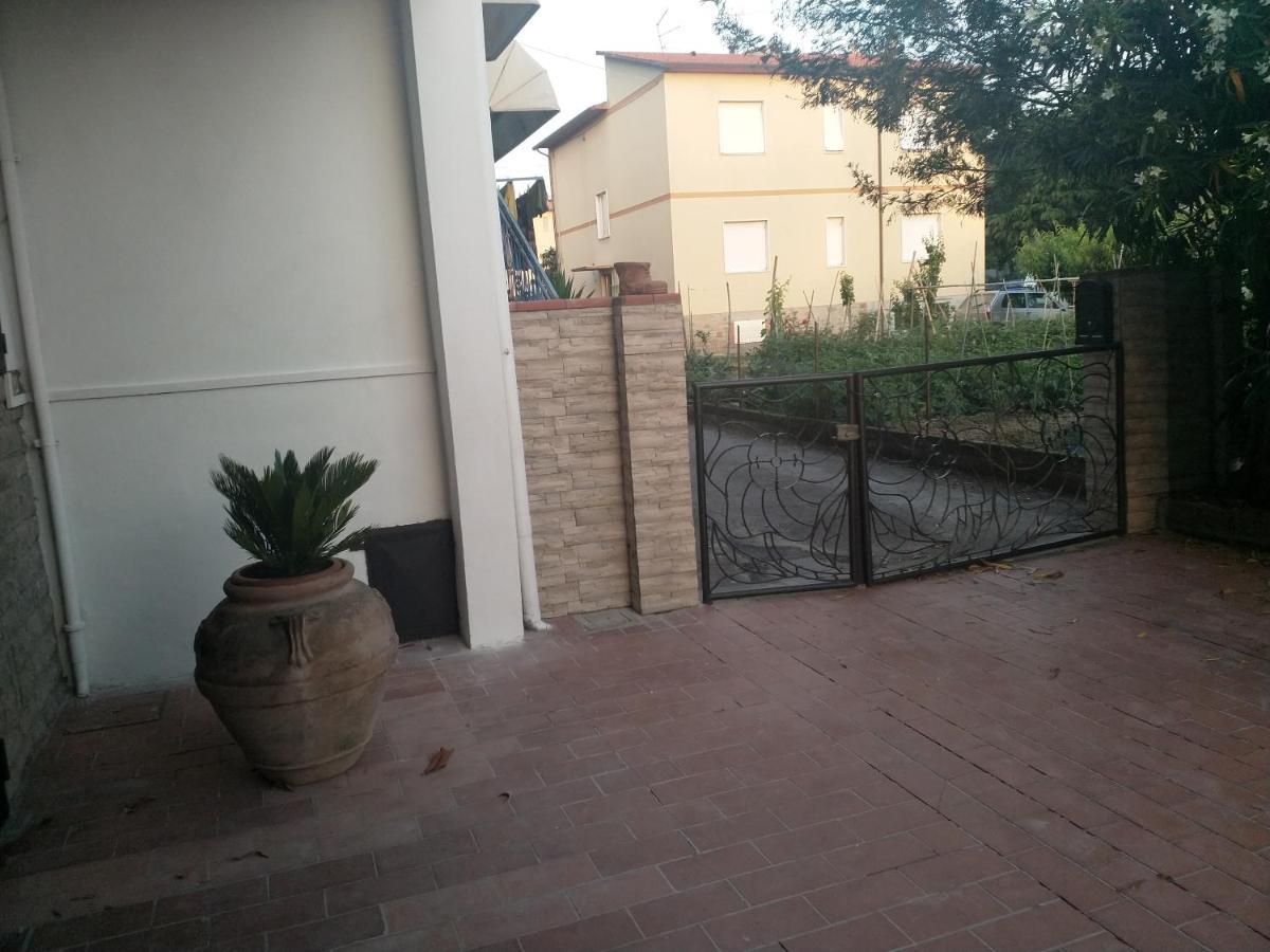 A due passi Arezzo Exterior foto